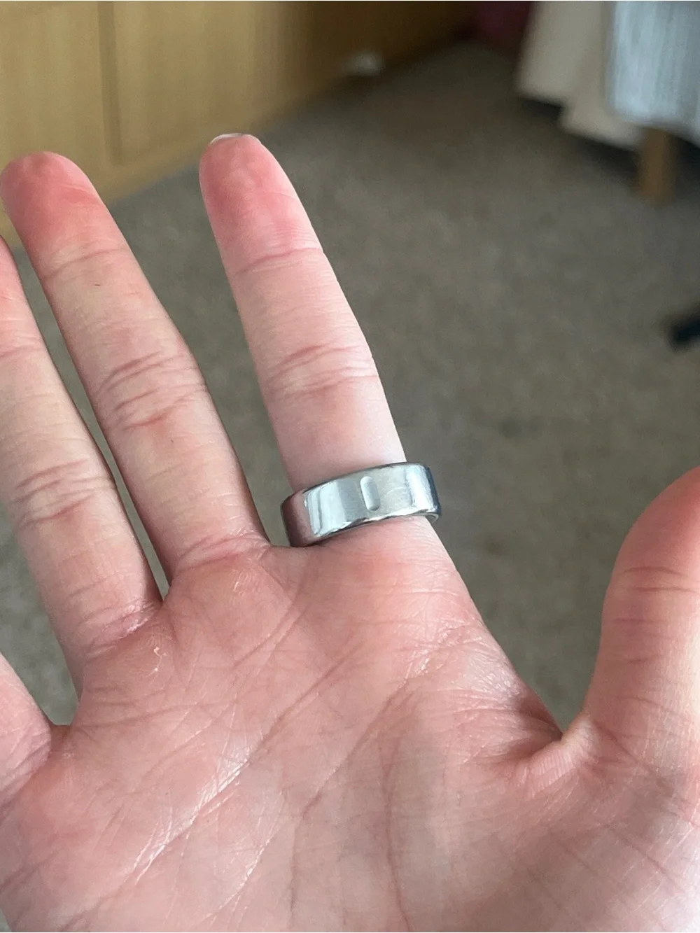 Oura ring 4, Size 7, Silver, used since December 2026